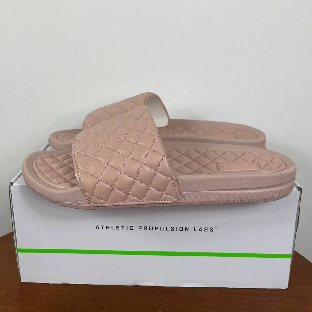 New Women's APL: Athletic Propulsion Labs Lusso Slides in Dust Rose Size 6